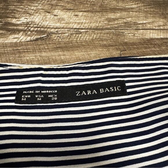 Zara Basic Striped Blouse Size Medium - Picture 5 of 8
